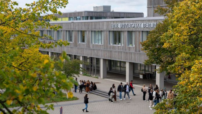 Free University of Berlin DAAD EPOS Scholarship